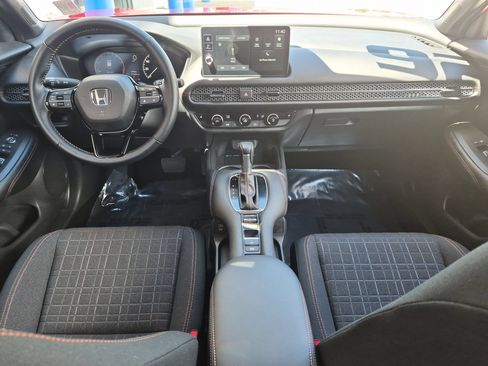 Certified 2026 Honda HR-V Sport image 25