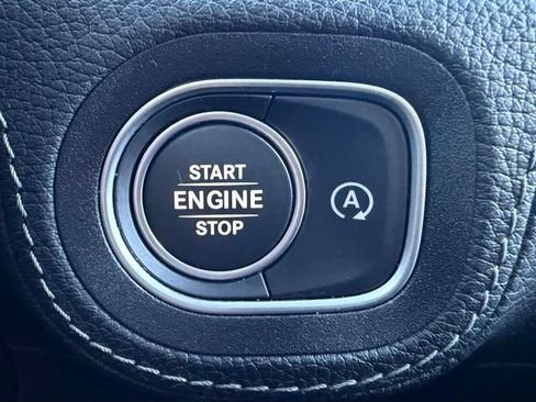 Used 2022 Mercedes-Benz GLE 350 4MATIC image 26