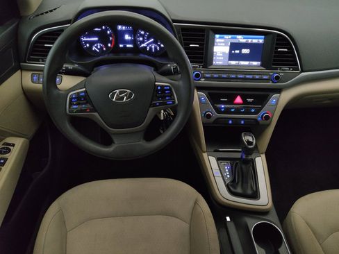 Used 2018 Hyundai Elantra SEL FWD image 22