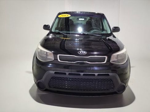 Used 2015 Kia Soul image 9