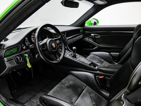 Used 2018 Porsche 911 GT3 image 35