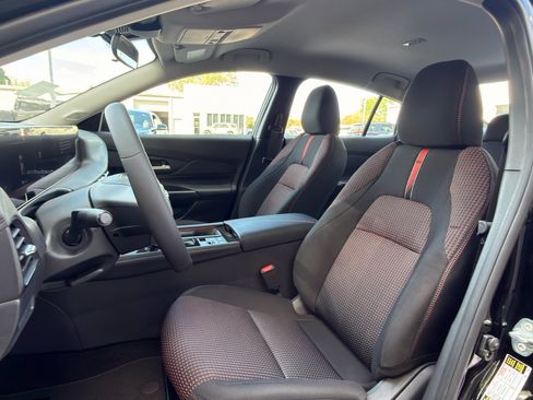 New 2026 Nissan Sentra SR image 10