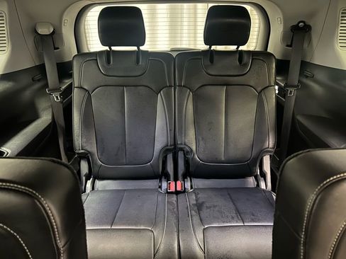 Used 2023 Jeep Grand Cherokee L Limited image 22