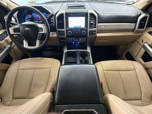 Used 2021 Ford F250 Lariat w/ Lariat Ultimate Package AWD/4WD image 15