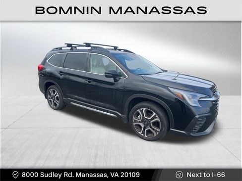 Used 2023 Subaru Ascent Limited image 4