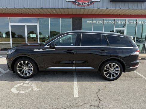 Used 2025 Lincoln Aviator Reserve w/ Illumination Package RWD image 5