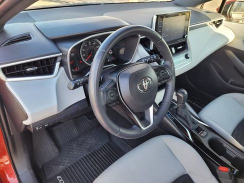 Used 2020 Toyota Corolla SE image 16