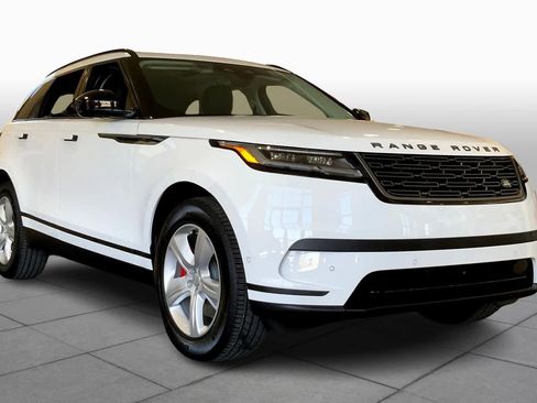 Used 2025 Land Rover Range Rover Velar S image 2