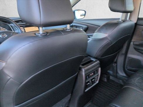 Used 2021 Nissan Murano Platinum w/ Cargo Package image 18