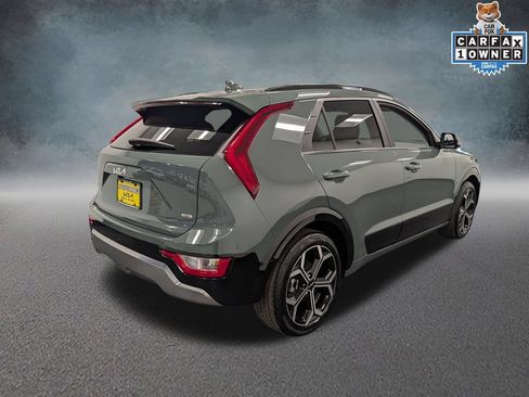 Certified 2025 Kia Niro EX Touring FWD image 4