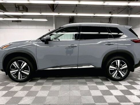 Used 2023 Nissan Rogue Platinum w/ Platinum Premium Package AWD/4WD image 14