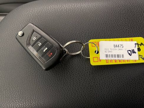 Certified 2022 Toyota Camry SE FWD image 24