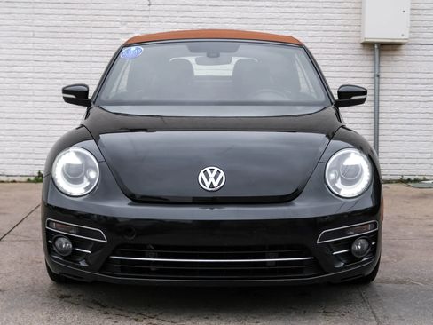 Used 2019 Volkswagen Beetle 2.0T Final Edition SEL image 4