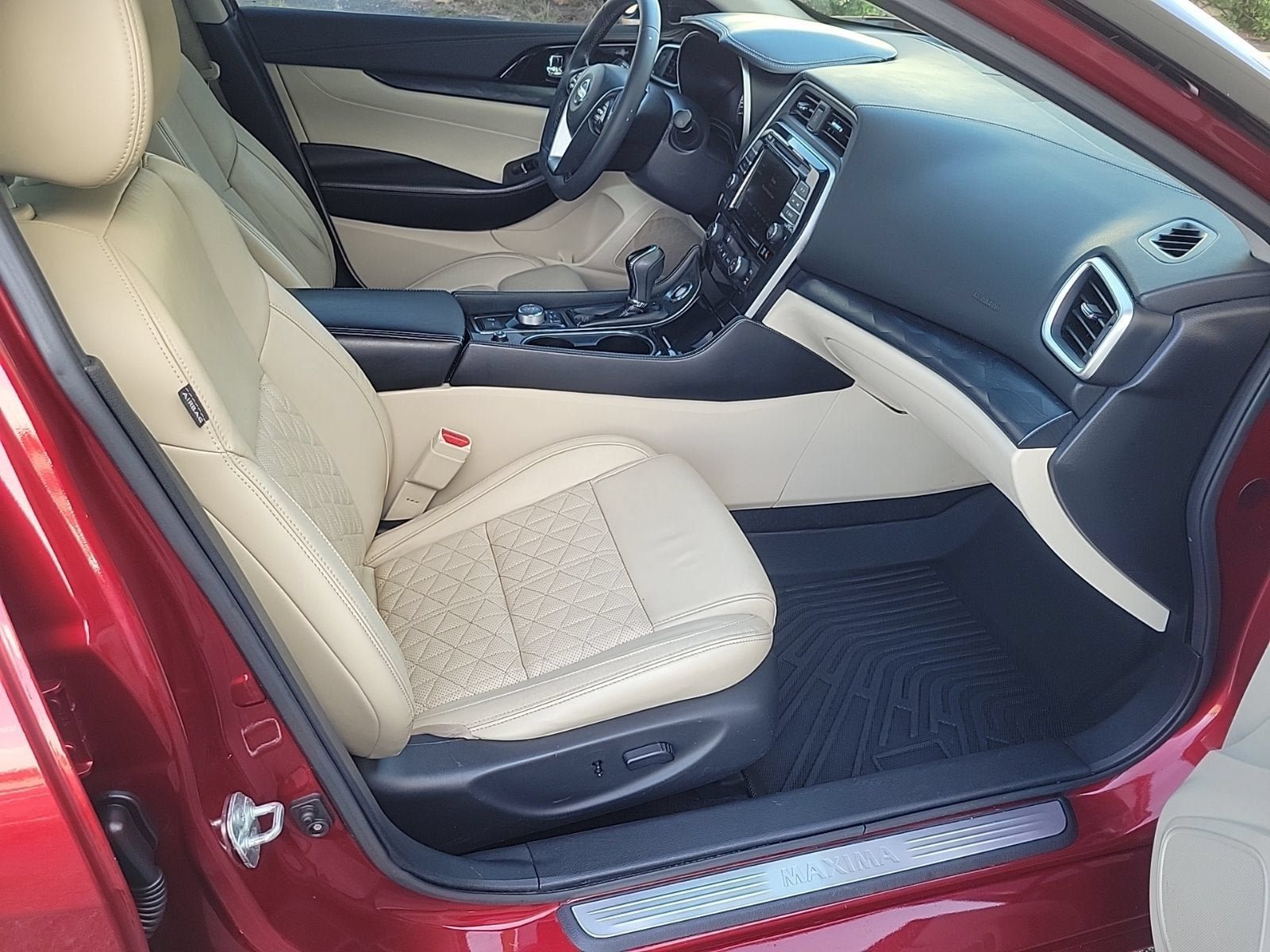 Used 2022 Nissan Maxima Platinum w/ Sport Mat Group FWD image 13
