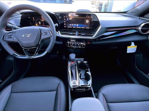 New 2026 Chevrolet Trax RS w/ Sunroof Package FWD image 6