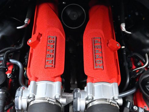 Used 2016 Ferrari California T image 53