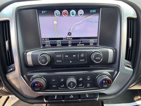 Used 2017 GMC Sierra 1500 SLE w/ SLE Value Package image 12