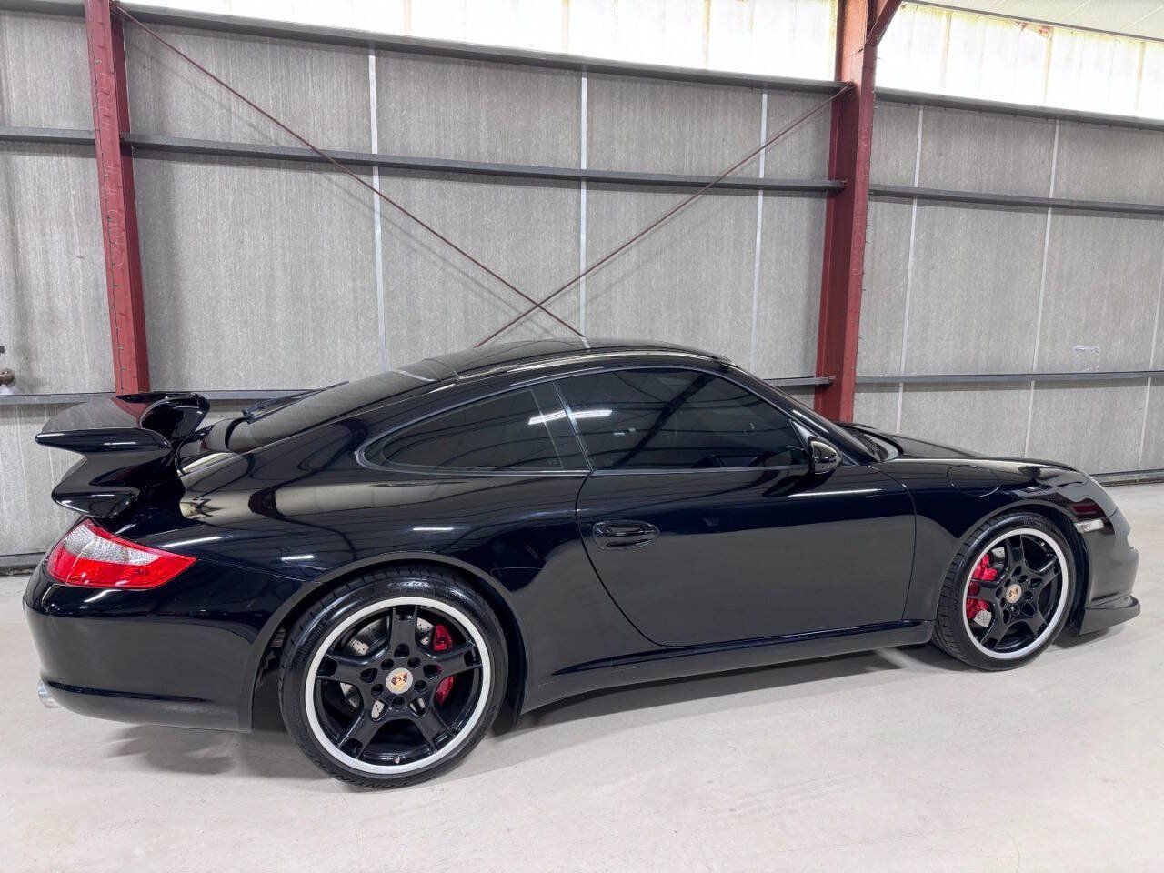 Used 2006 Porsche 911 Carrera S RWD image 32