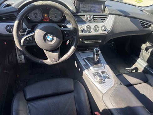 Used 2013 BMW Z4 sDrive35is image 7