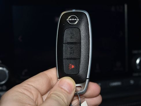 Certified 2024 Nissan Rogue S image 14