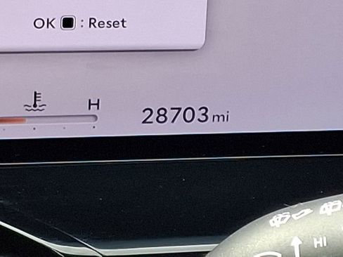 Used 2025 Genesis GV80 2.5T Standard image 20