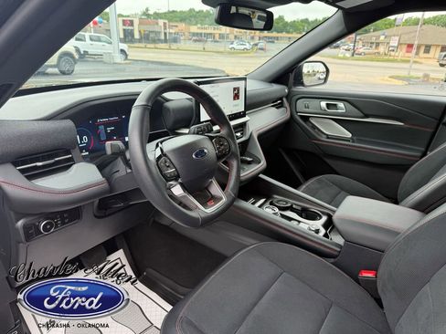 Used 2025 Ford Explorer ST w/ Sun And Sound Package AWD/4WD image 8