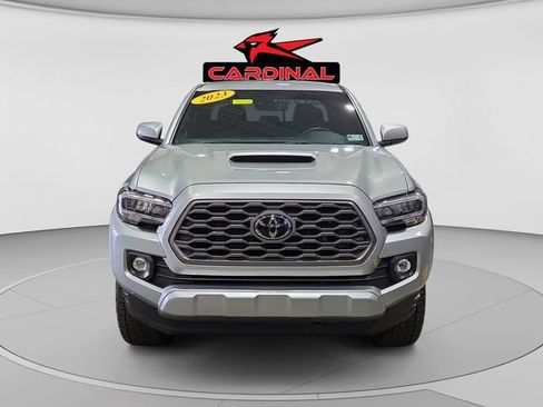 Used 2023 Toyota Tacoma TRD Sport w/ Technology Package AWD/4WD image 8