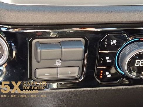 Used 2024 Chevrolet Silverado 1500 LTZ w/ Z71 Off-Road Package image 28