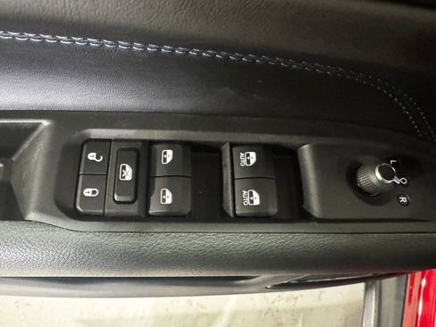 New 2026 Jeep Compass Latitude image 16