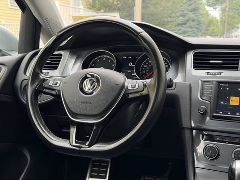 Used 2017 Volkswagen Golf Alltrack SE AWD/4WD image 27