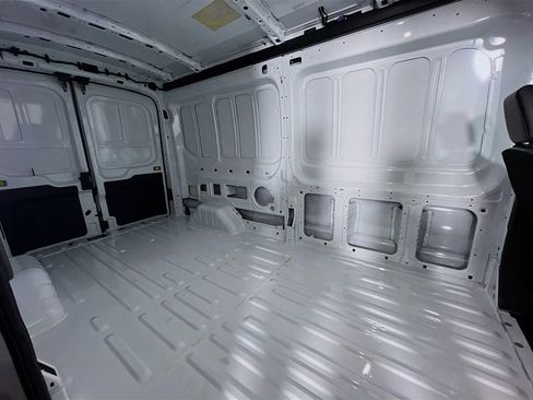 New 2026 Ford Transit 250 148 Medium Roof image 15