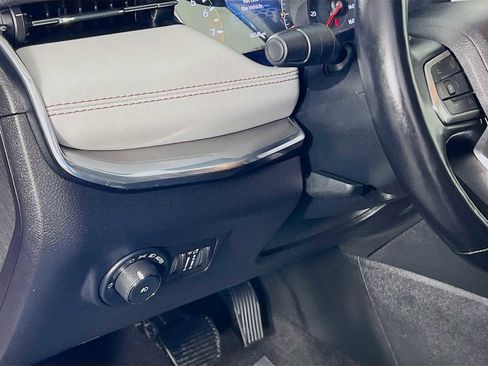 Used 2022 Jeep Compass Limited image 6