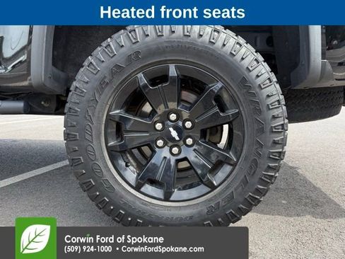 Used 2018 Chevrolet Colorado ZR2 w/ ZR2 Midnight Special Edition image 9