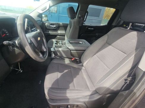 Used 2022 Chevrolet Silverado 1500 Custom image 8