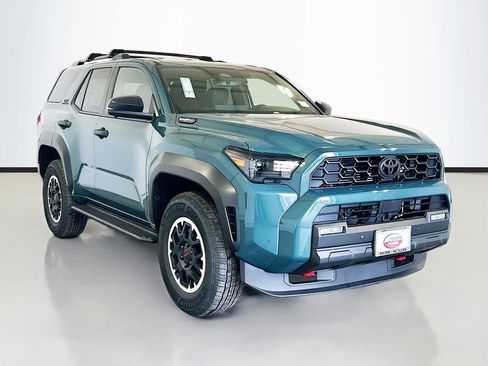 New 2026 Toyota 4Runner TRD Off-Road Premium AWD/4WD image 3