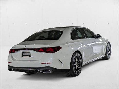 New 2026 Mercedes-Benz E 350 Sedan image 2