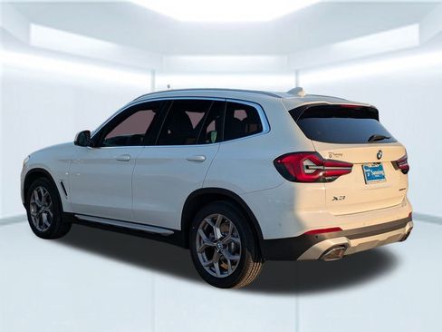 Used 2023 BMW X3 xDrive30i w/ Premium Package image 4