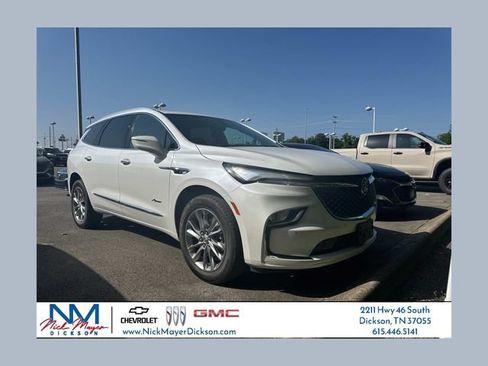 Used 2023 Buick Enclave Avenir w/ LPO, Hit The Road Package AWD/4WD image 1