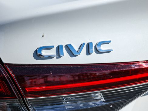 Used 2025 Honda Civic LX image 9