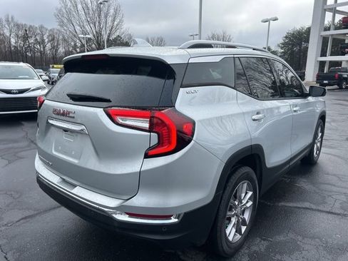Used 2022 GMC Terrain SLT image 5