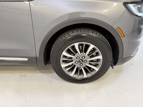 Used 2023 Lincoln Nautilus FWD image 28