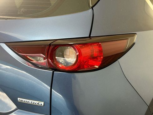 Used 2020 MAZDA CX-5 Sport FWD image 34