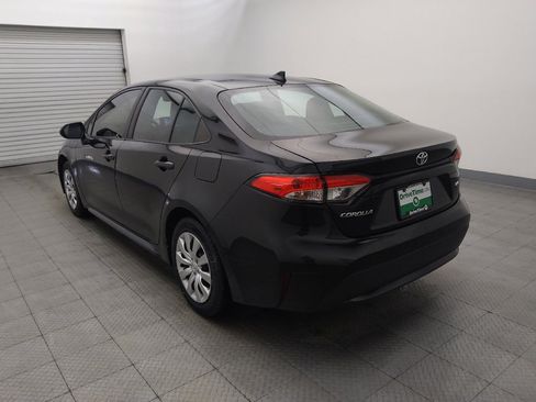 Used 2022 Toyota Corolla LE FWD image 5