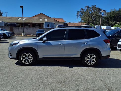 Used 2022 Subaru Forester Premium w/ Popular Package #1 AWD/4WD image 3