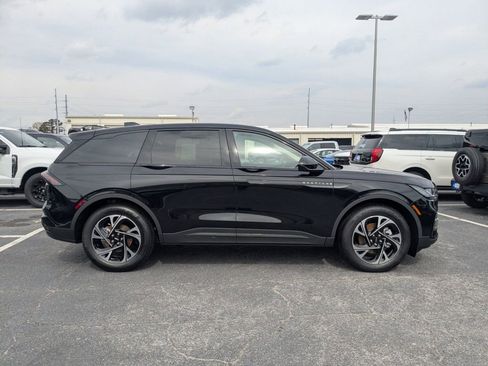 New 2026 Lincoln Nautilus Premier w/ Equipment Group 102A AWD/4WD image 3