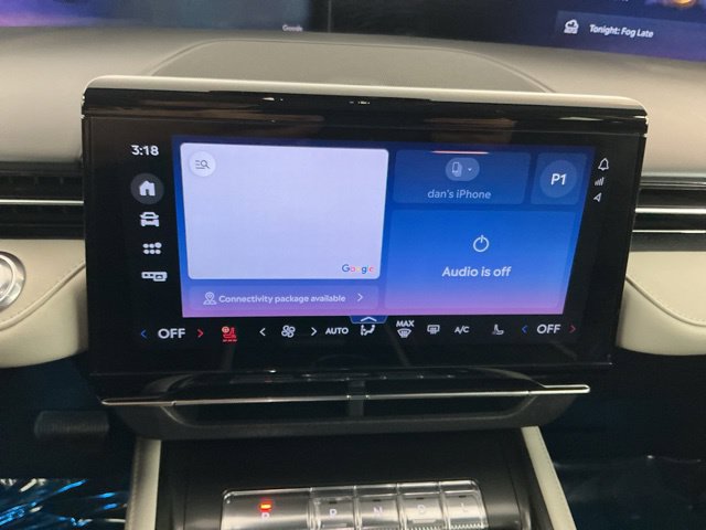 Used 2024 Lincoln Nautilus Reserve w/ Equipment Group 202A AWD/4WD image 20