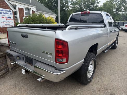 Used 2003 Dodge Ram 2500 Truck ST AWD/4WD image 11