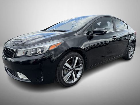 Used 2017 Kia Forte EX FWD image 2