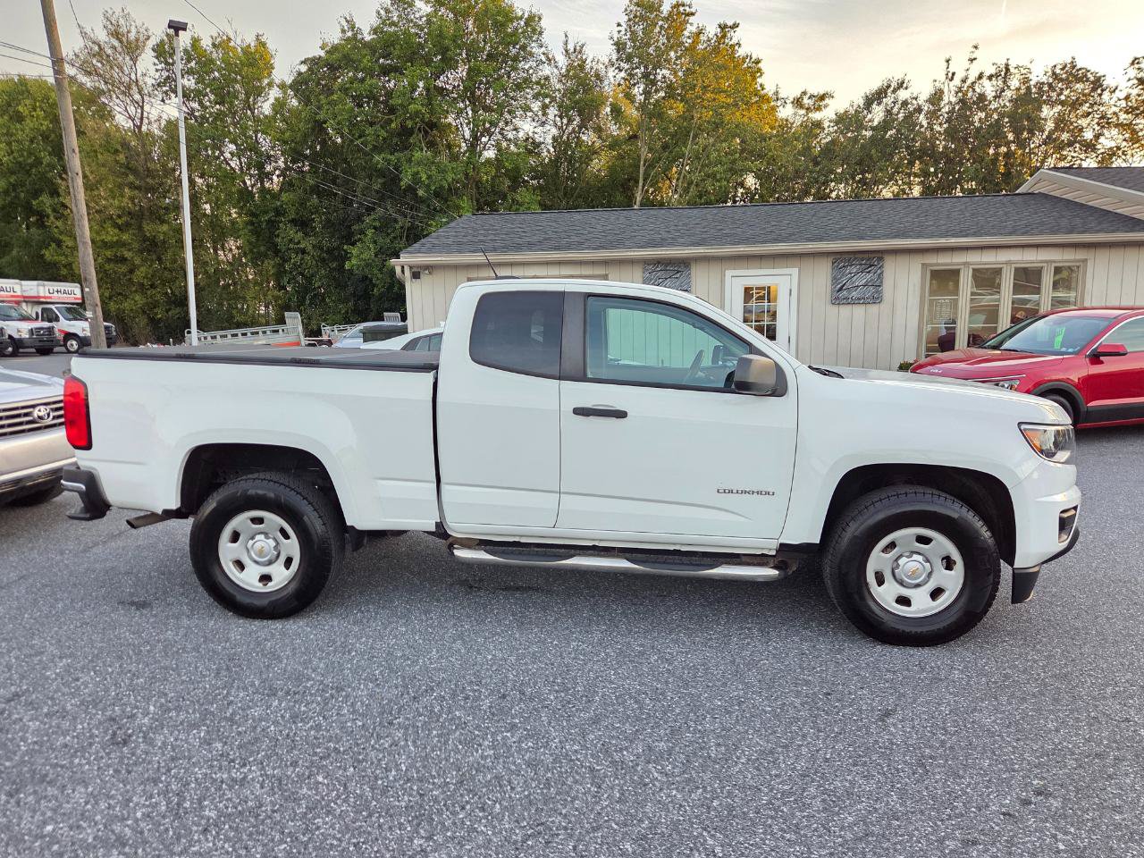 Used 2017 Chevrolet Colorado W/T w/ WT Convenience Package RWD image 11