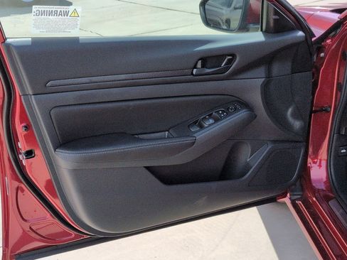 New 2026 Nissan Altima 2.5 SV w/ SV Special Edition Package FWD image 13